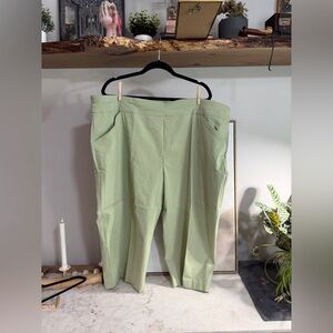 NWOT Light Green High-Waist Capri Pants